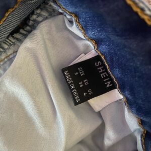 selling this size “s” blue jean skirt from SHEIN in good condition!